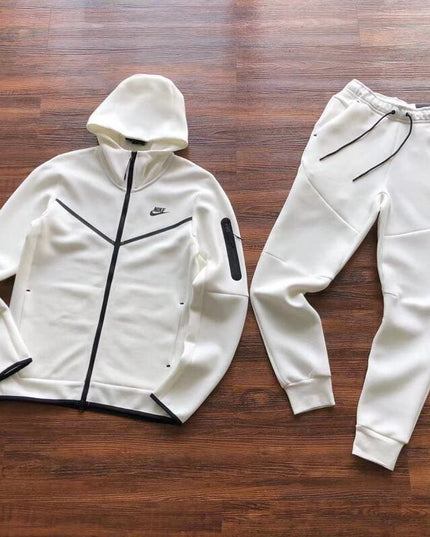 Nike Tech Fleece White