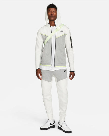 Nike Tech Fleece White Neon Grey