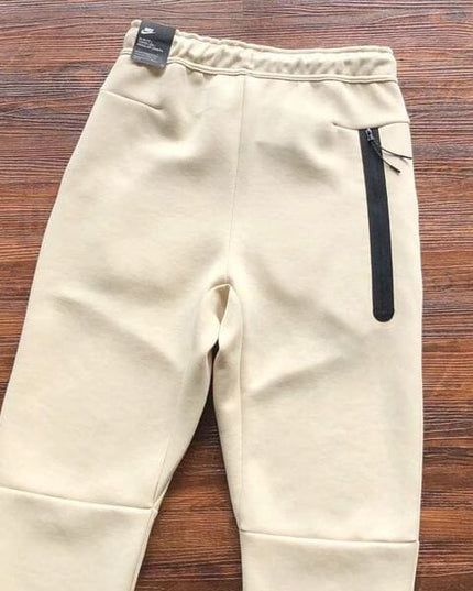 Nike Tech Fleece Cream