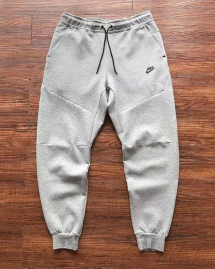 Nike Tech Fleece Light Grey