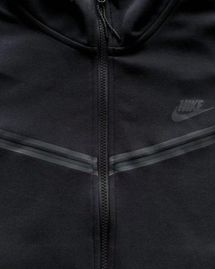 Nike Tech Fleece Black