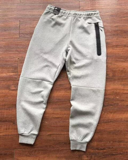 Nike Tech Fleece Light Grey