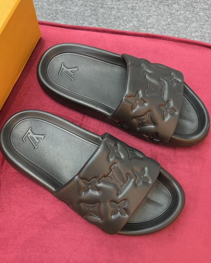 Louis Vuitton Waterfront Black Slippers
