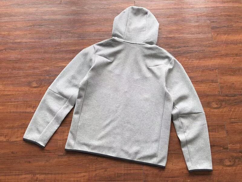 Nike Tech Fleece Light Grey
