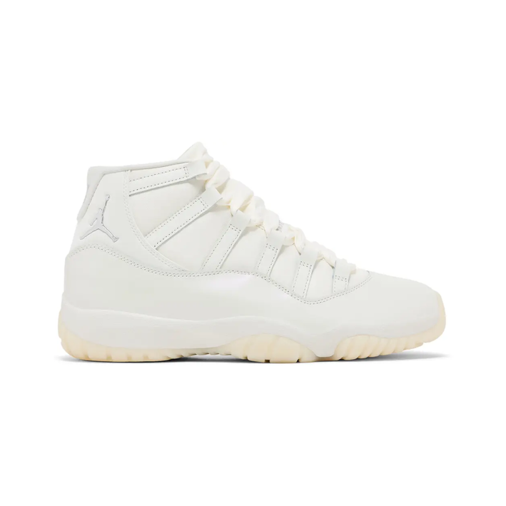 Air Jordan 11 Retro "Pearl / Grand Finale"