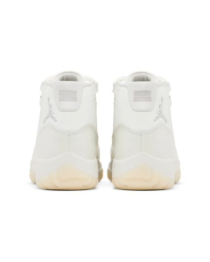 Air Jordan 11 Retro "Pearl / Grand Finale"