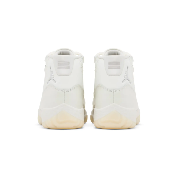 Air Jordan 11 Retro "Pearl / Grand Finale"