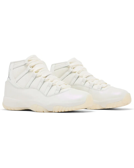 Air Jordan 11 Retro "Pearl / Grand Finale"