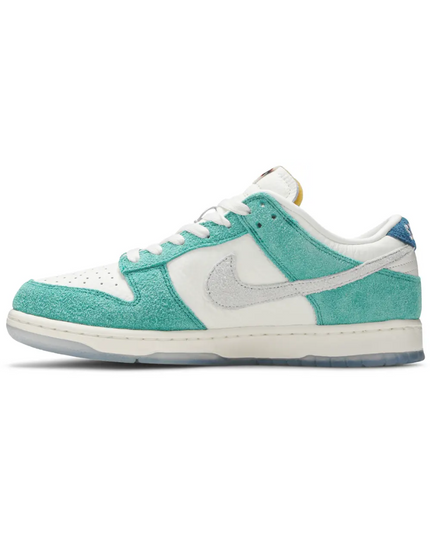 Kasina x Dunk Low "Road Sign"