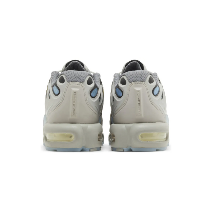 Air Max Plus Drift "Light Smoke Grey"