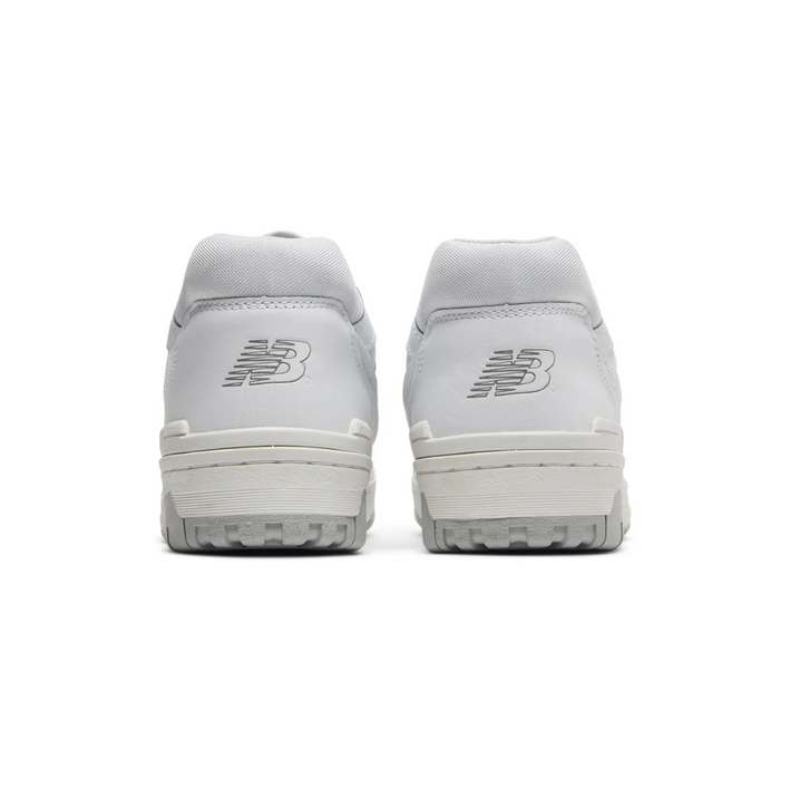 550 "White Grey"