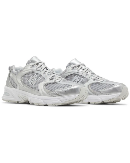 530 "Silver Metallic Moonbeam"