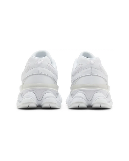 9060 "Triple White"