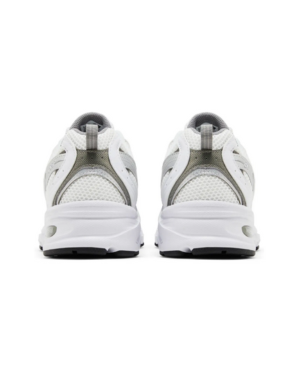 530 "White Metallic Silver"