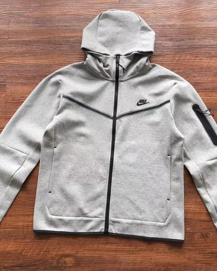 Nike Tech Fleece Light Grey