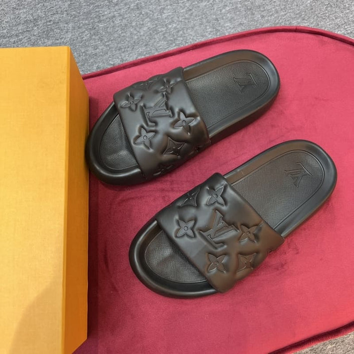 Louis Vuitton Waterfront Black Slippers