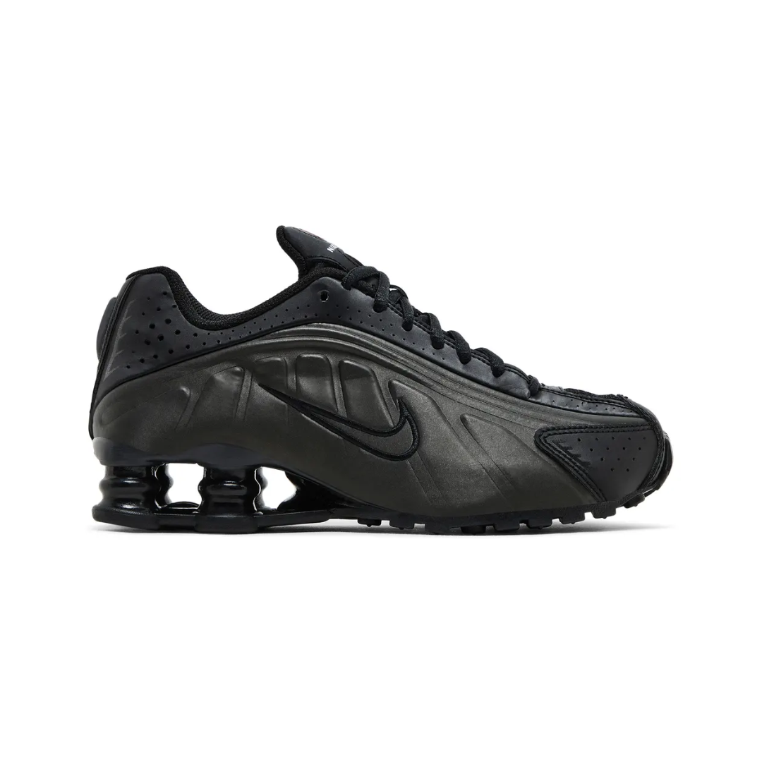 Nike Shox R4 Retro "Triple Black"