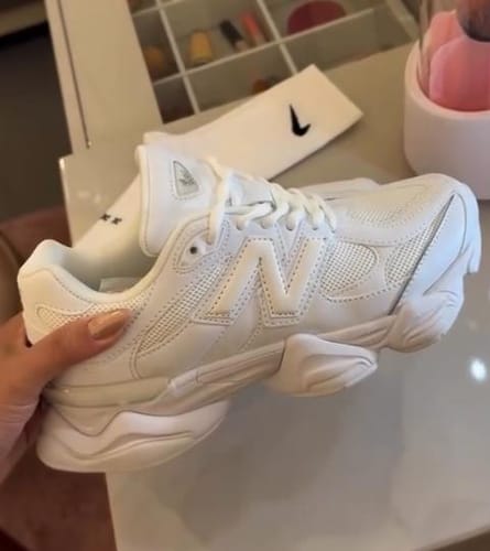Customer photo: 9060 "Triple White"
