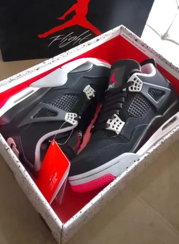 Customer photo: Air Jordan 4 Retro "Bred"